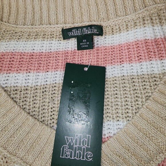 Wild Fable long sleeve striped crop sweater NWT - Picture 3 of 4